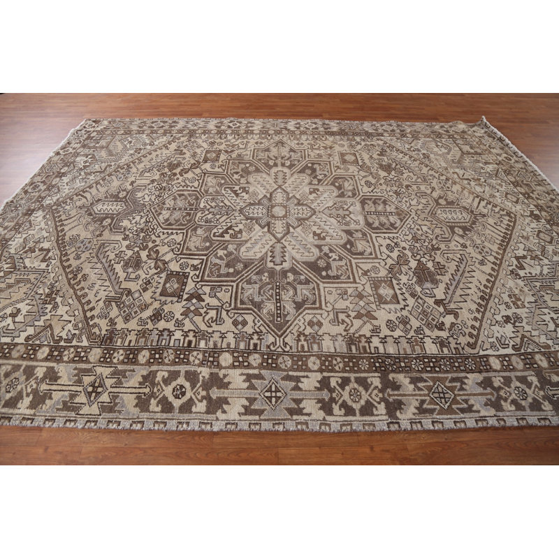 Tapis beige en laine noué à la main de conception unique des années 1960 8 pi 4 po x 10 pi 11 po Huascar