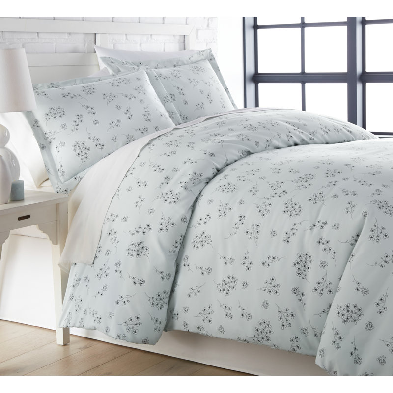 Sweet Florals Oversized Down Alternative Comforter Set by Southshore Fine Linens, King Comforter + 2 Standard Shams, Blue
