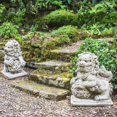 Concrete / Cement Natural Stone Garden Statue