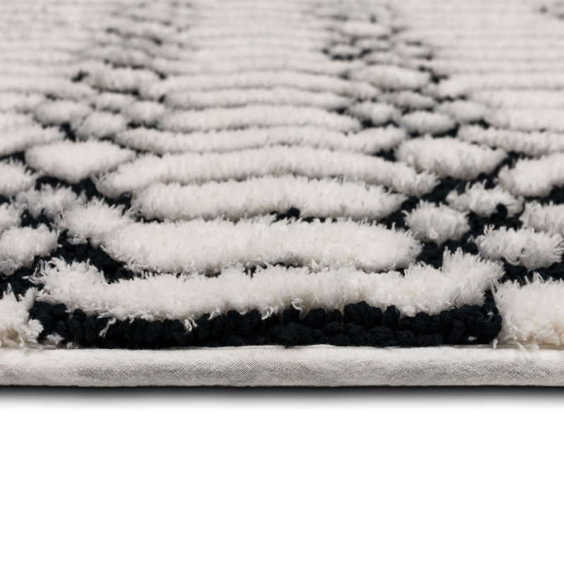 Linkage Casual Geometric Polyester Machine Washable Knitted Bath Mat, White/Black, 20" W x 34" L