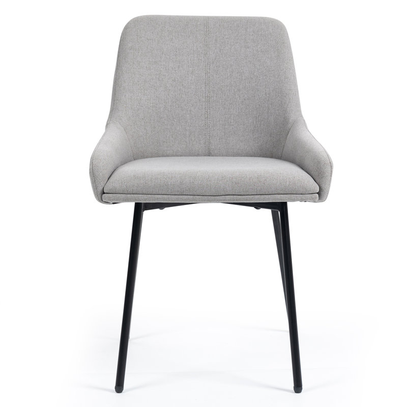 Chaise Kinyetta