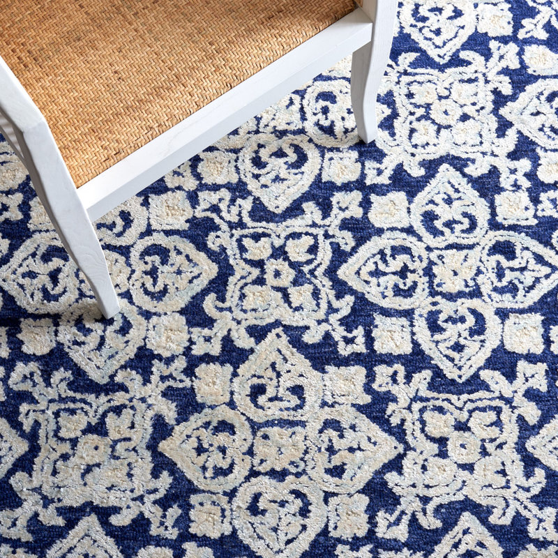 Vahakn Hand Tufted Wool, Viscose Oriental Rug, Rectangle 6' x 9'