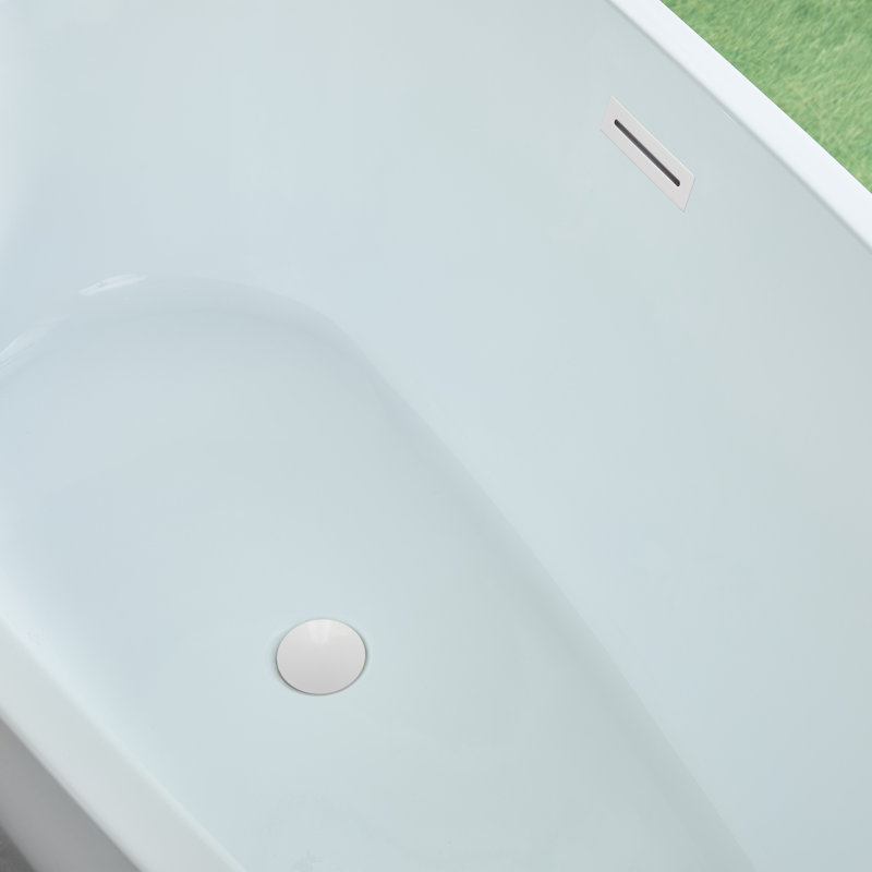 Freestanding Soaking Acrylic Bathtub, Pure White, 23.6'' H X 31.5'' W X 67'' L