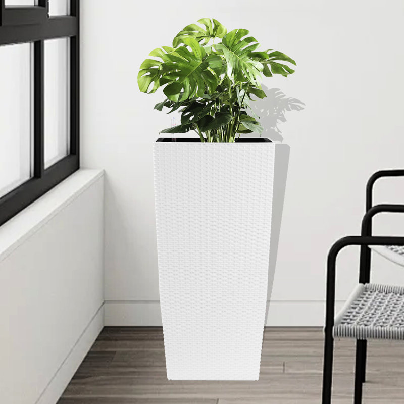 Pot à fleurs en polypropylène blanc de 30 pouces avec arrosage et drainage optimaux
