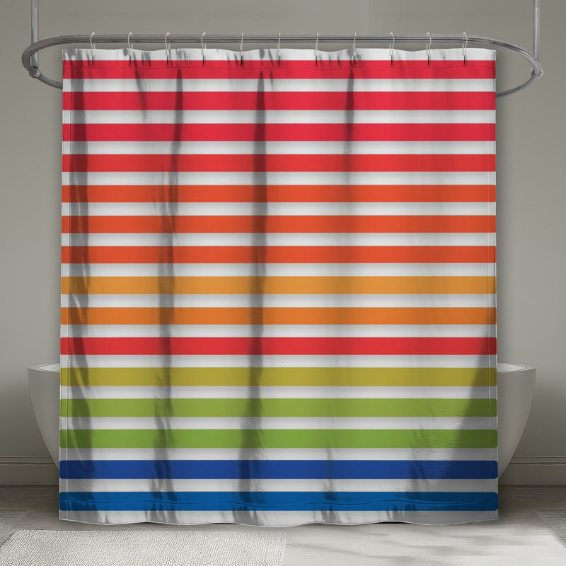 Rideaux de douche Rainbow, L 70 po x H 93 po
