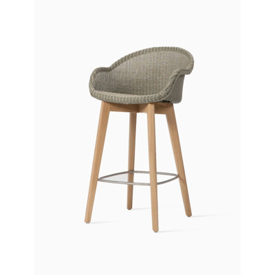 Avril Stool