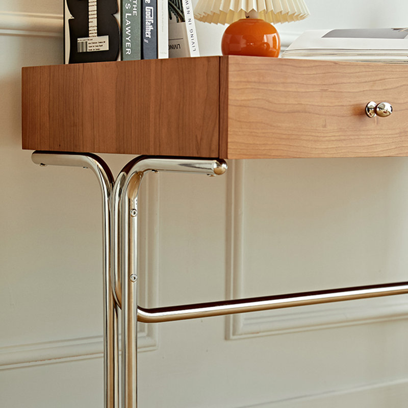 Ensemble de bureau et de chaises de style italien rétro