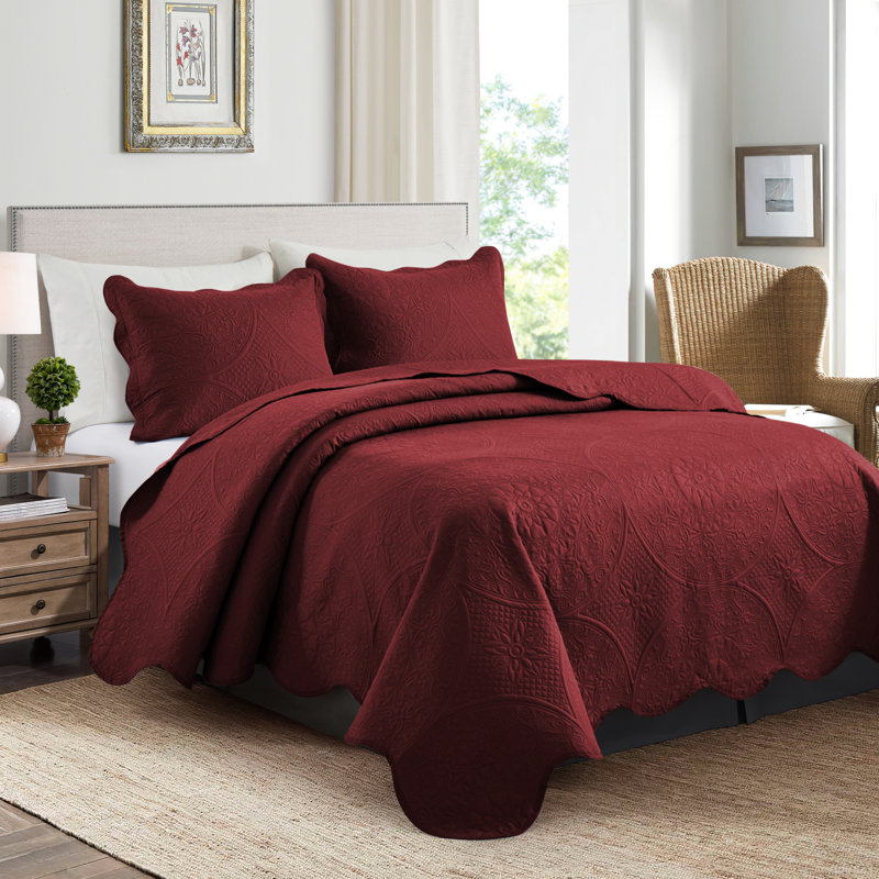 Floral Embossed Ultra-Soft Quilted Bedspread Set – Lightweight, All-Season Comfort With Matching Pillow Shams, Burgundy