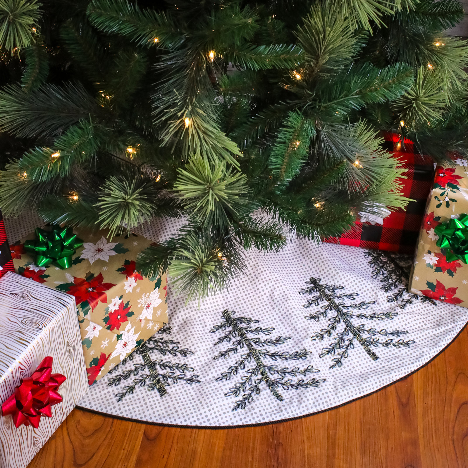 Embroidered Tree Skirt