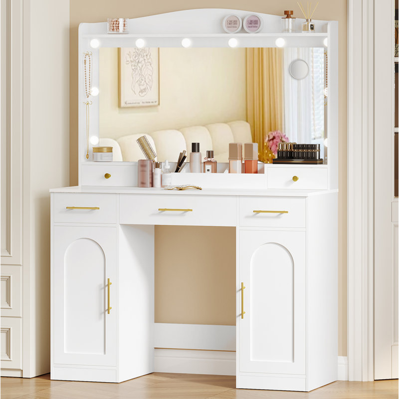 Dressing Table with Mirror