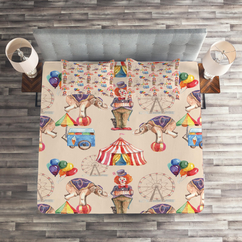 Eclectic Polyester Coverlet, King Bedspread + 2 Shams