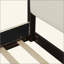 Lit plateforme à baldaquin en bois avec tête de lit tapissier-129743626-129743628