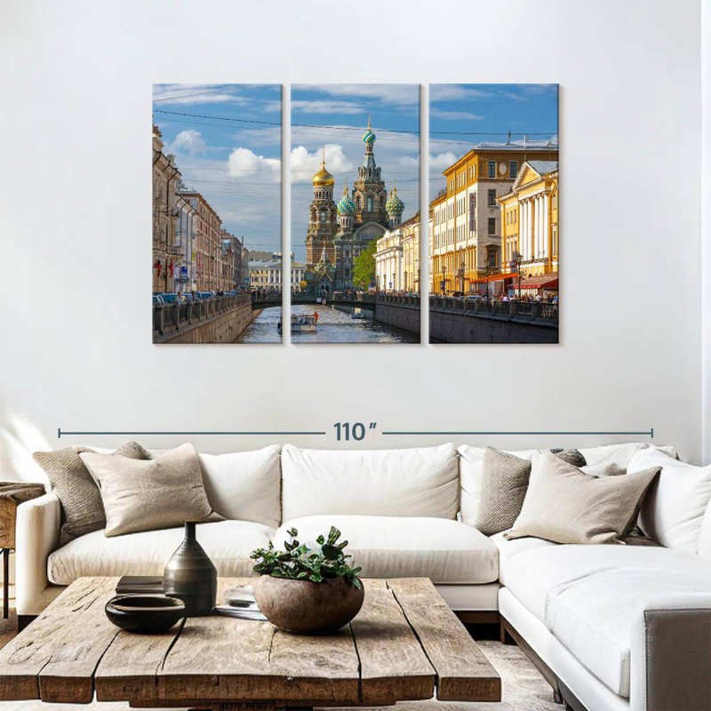Rorry Griboyedov Canal View, 48" H x 74" W
