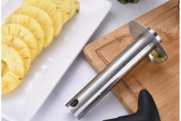 OXO Good Grips Stainless Steel Pineapple Slicer