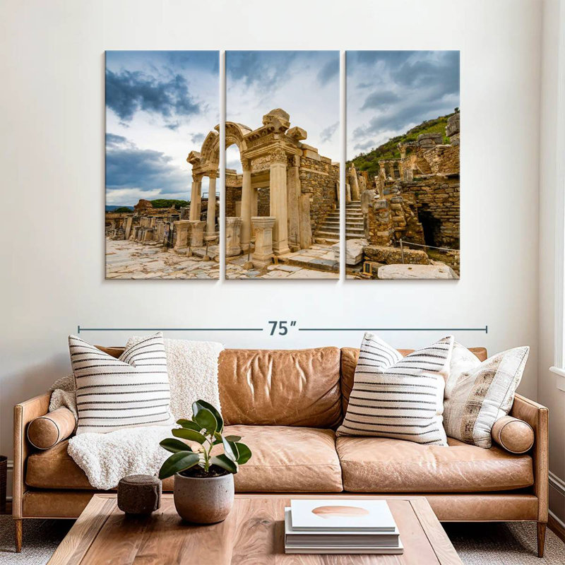 Nicci Ephesus Ruins, H 42 po x l 65 po