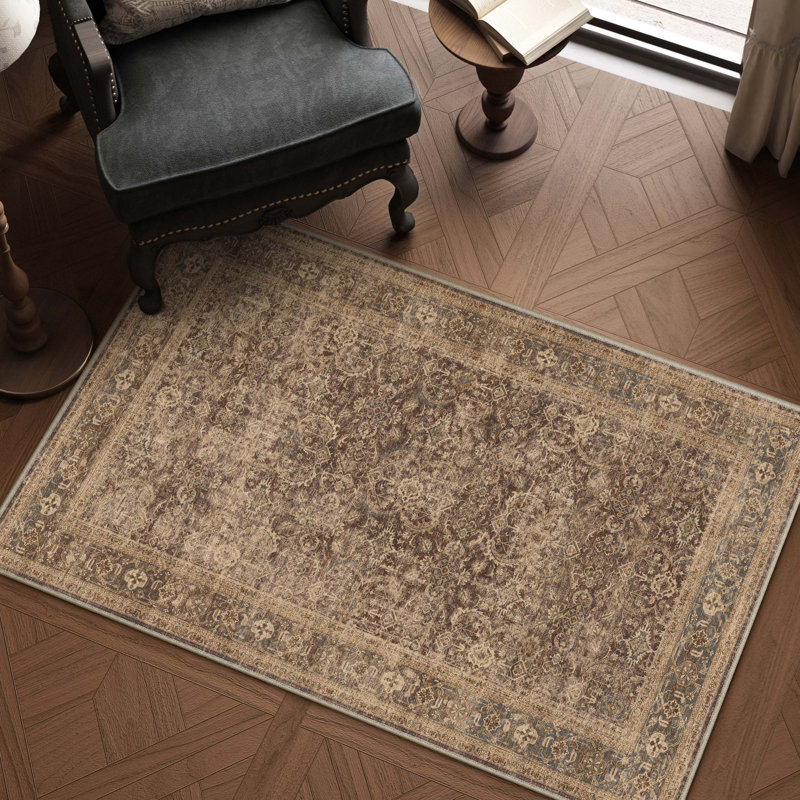 Tapis brun à motif floral rétro élégant Luthien, Rectangulaire 3 pi x 5 pi