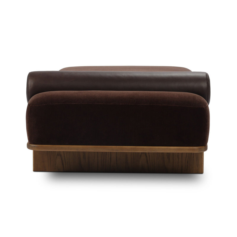 Teia Chaise, Monte Chocolate