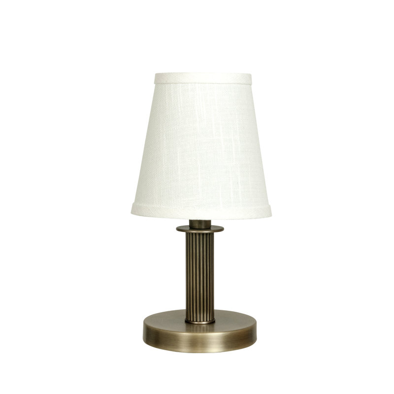 Teauna Metal Table Lamp