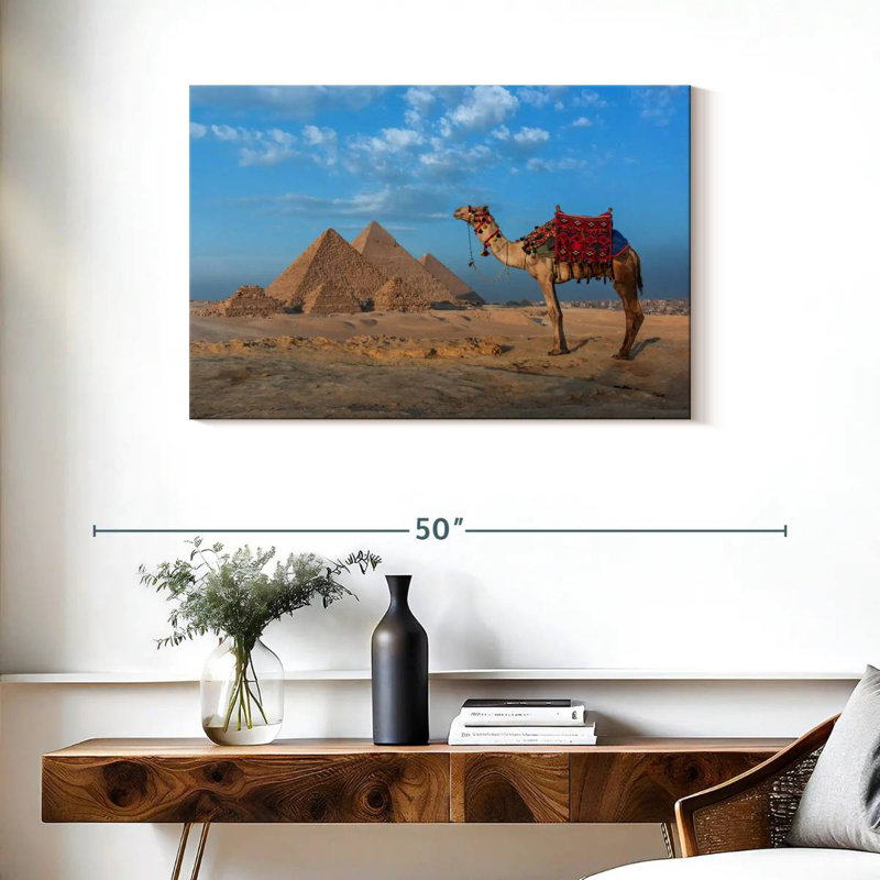 Chameau et pyramides égyptiennes, H 24 po x l 36 po