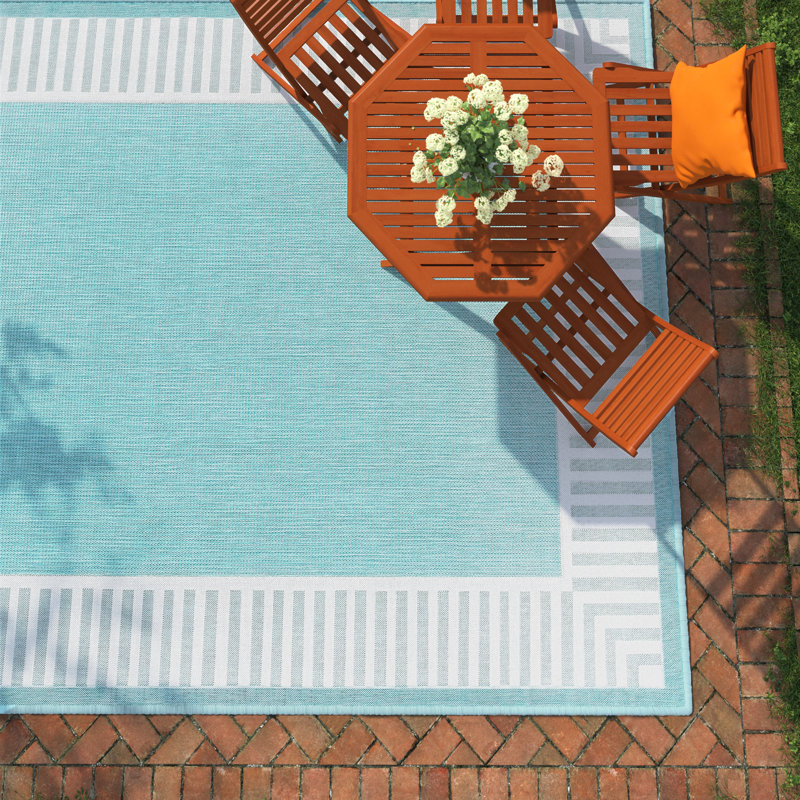Abington Striped Machine Woven Indoor/Outdoor Area Rug, Rectangle 4' x 5'3"