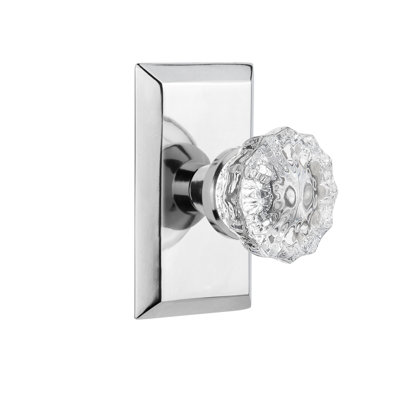 Studio Plate with Crystal Door Knob