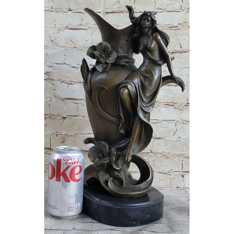Figurines et sculptures Earsel