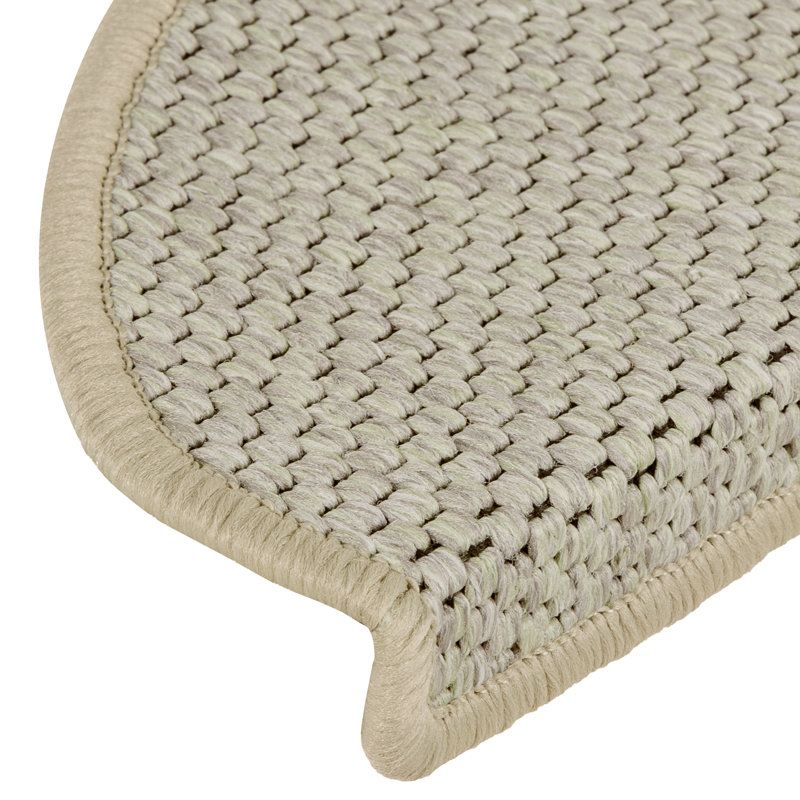 Shellson Non-Slip Stair Tread, Semi-Circle 21cm x 65cm, Green