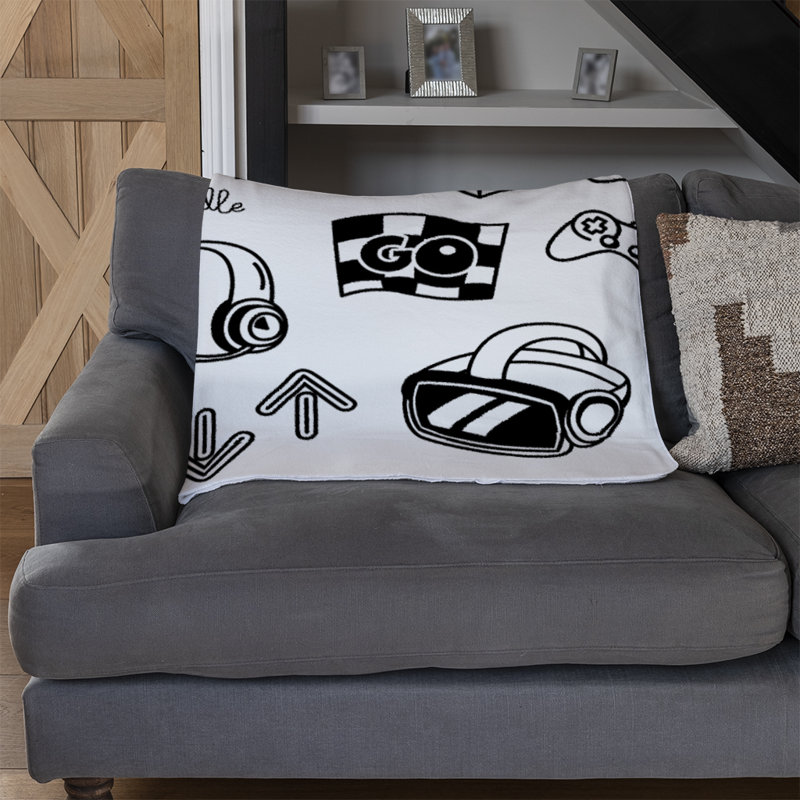 Pisano Quilted Throw Blanket