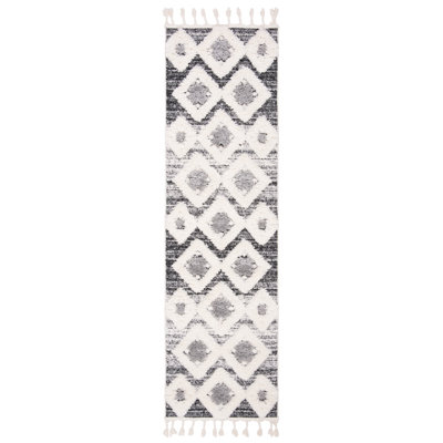 ImraanMoroccan Tassel Shag Performance Geometric Rug