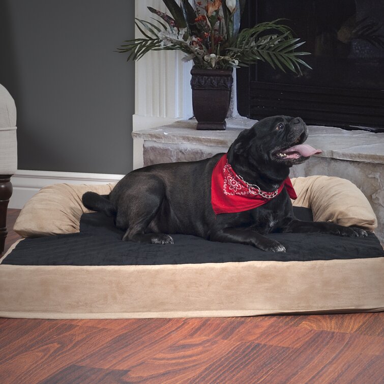 Hults Pet Bed with Bolster