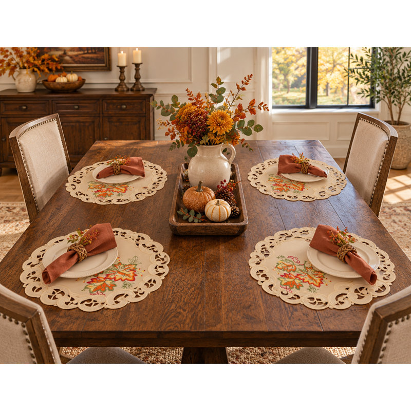 Weinberg Polyester Round Placemat