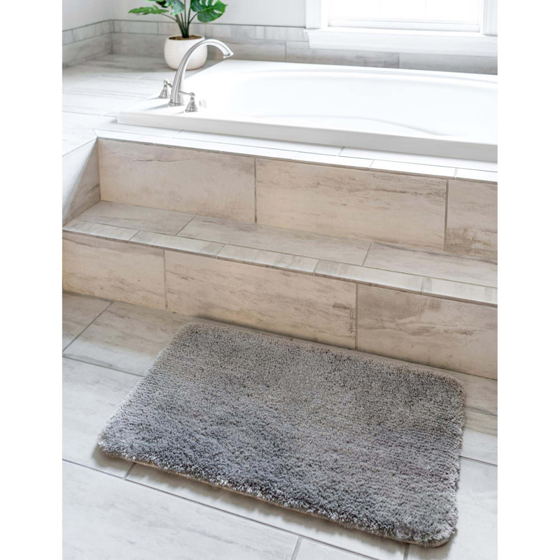 Tapis de bain Ebern Designs, Gris étain