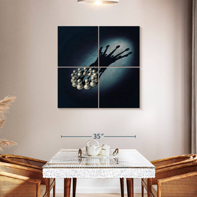 Senne Chess Pawn Crown Shadow