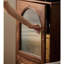Armoire d'appoint arquée en bois et verre