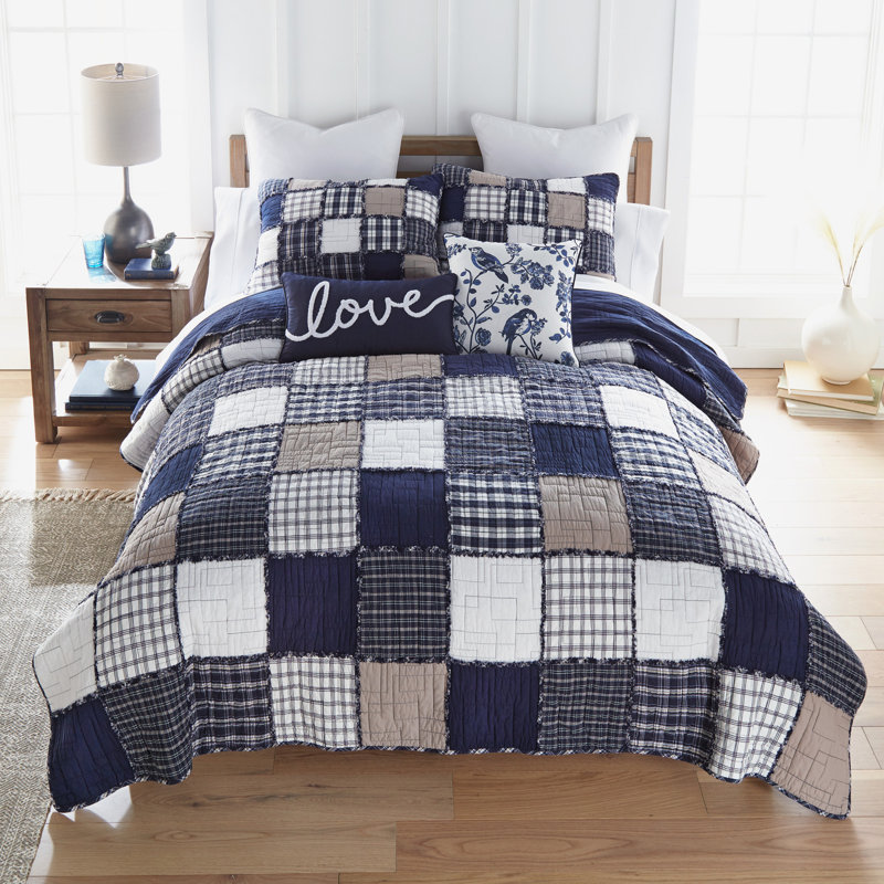 Checkerboard Indigo Cotton Quilted Patchwork Quilt Set, King Quilt + 2 King Sham