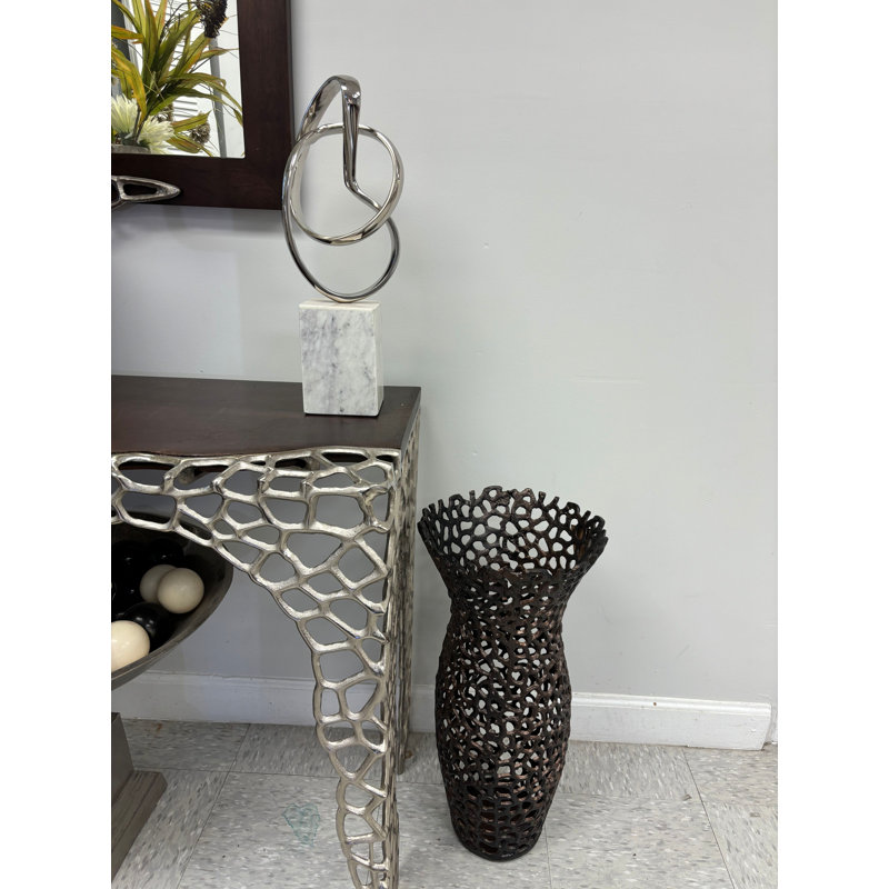Lesheka Abstract Sculpture on Marble