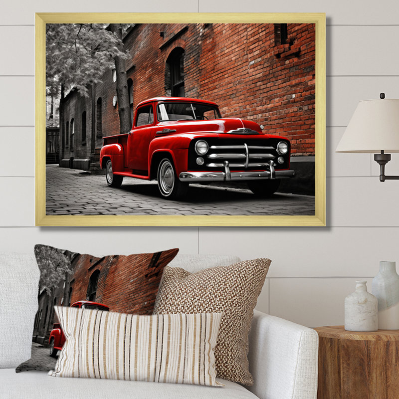 «Red Pickup Truck Vintage Hauler II», reproduction sur toile, Cadre doré simple, H 34 po x l 44 po x P 1,5 po