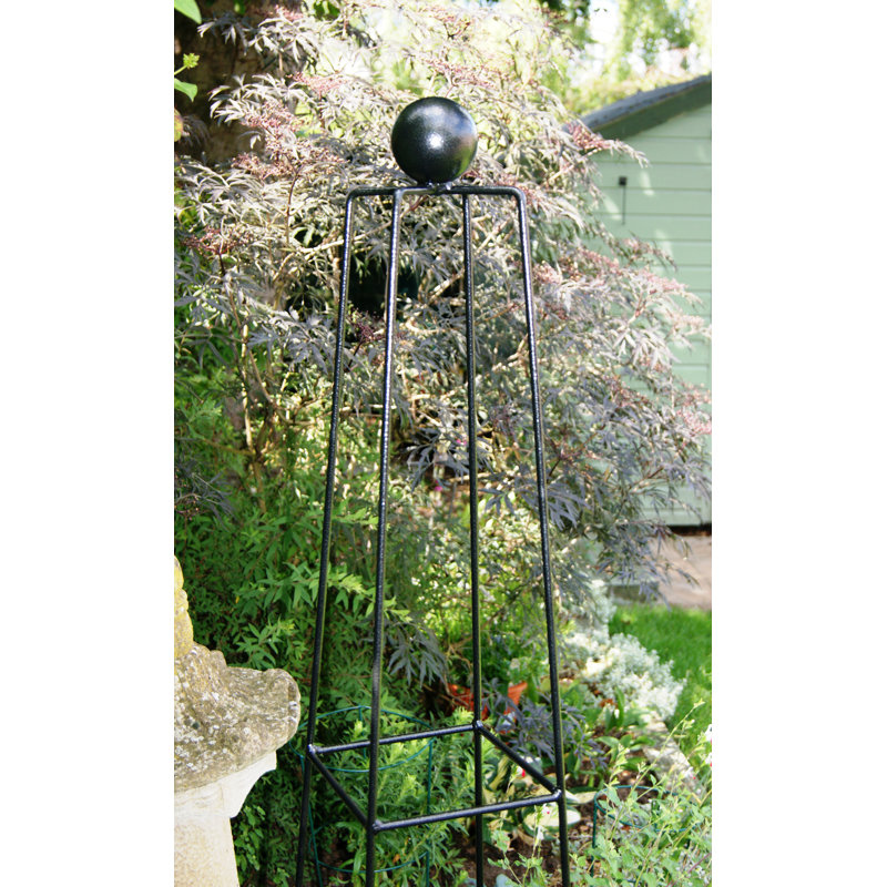 Lamentin Obelisk Trellis, 183cm H x 32cm W x 32cm D