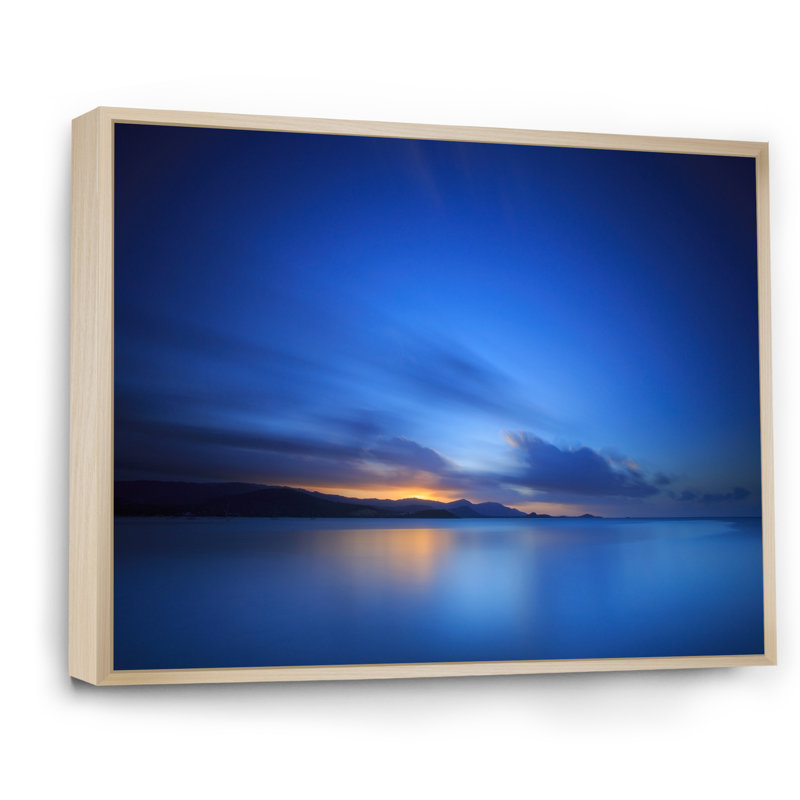 «Panoramic Cloud and Sky At Sunset IV», reproduction sur toile, H 12 po x l 20 po x P 1 po, Cadre flottant brun