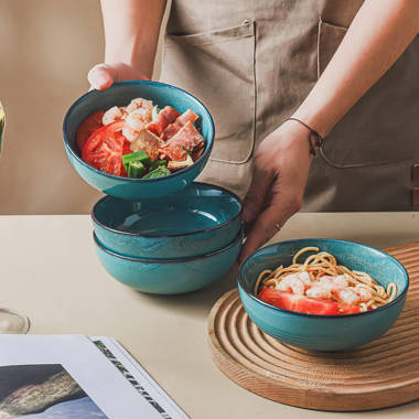 Tupperware Food/Kitchen Salad Bowls