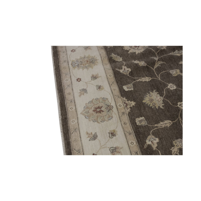 Wool Oriental Area Rug in Black/Beige/Light Green