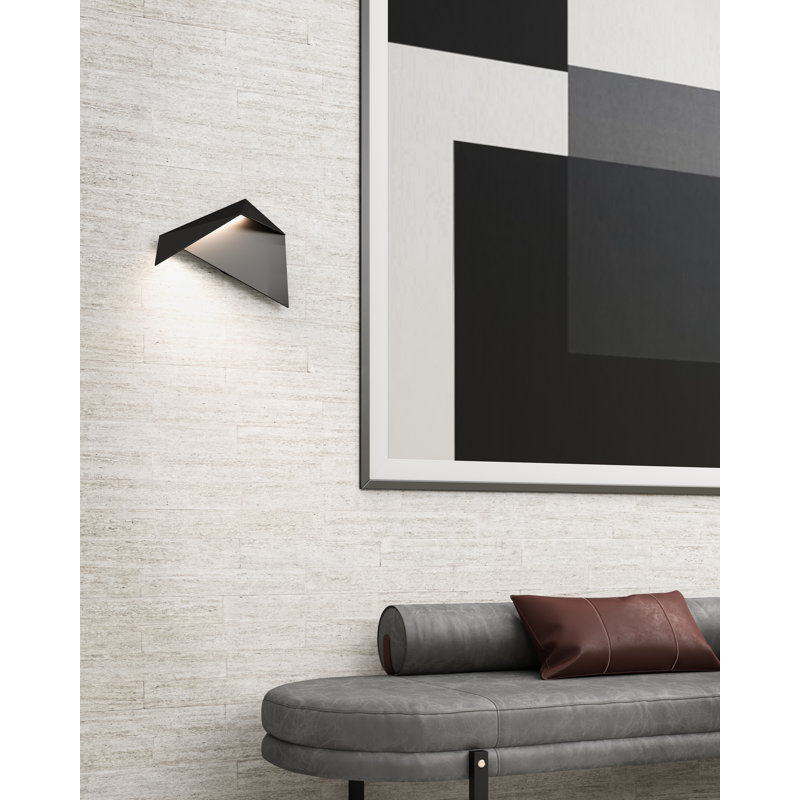 Taro Dimmable LED Bath Sconce, Black