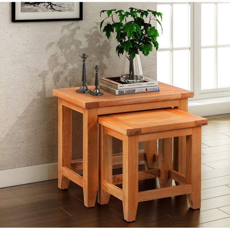 Vineland Nesting Tables