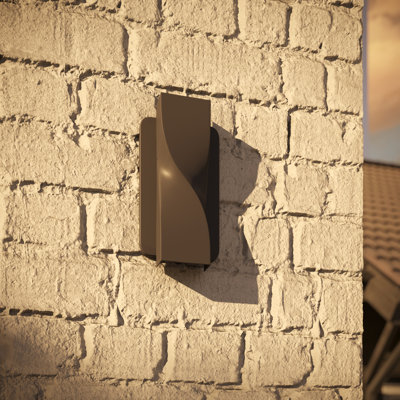 Pharez 120 Volt Aluminum Weatherproof Integrated LED Wall Light With Sleek Rectangular Design