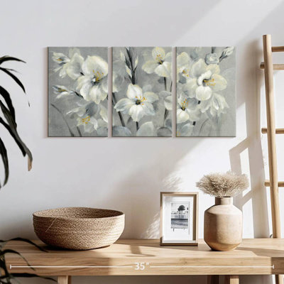 Harnek Flowers On Gray II