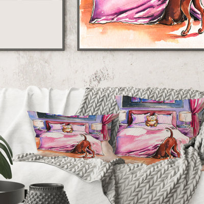 Carré, chien brun regardant sous le lit - Coussin Farmhouse