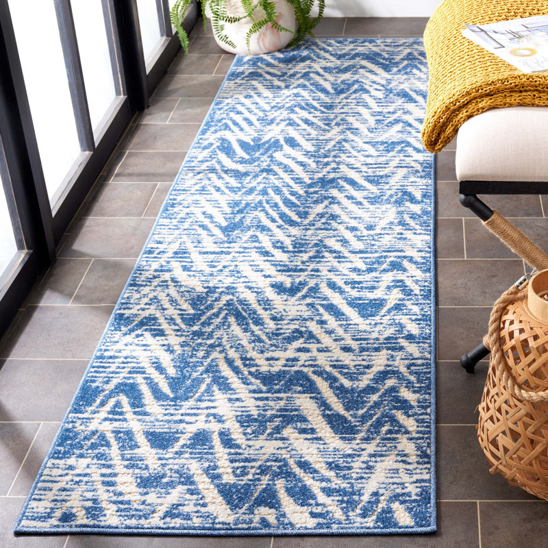 Lutton Chevron Machine Woven Polypropylene Indoor / Outdoor Area Indoor/Outdoor Area Rug in Blue/White, Runner 2'3'' x 8'