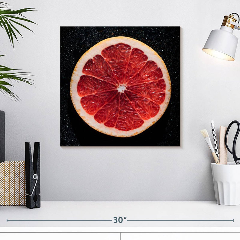 Yarlin Grapefruit, 16" H x 16" W