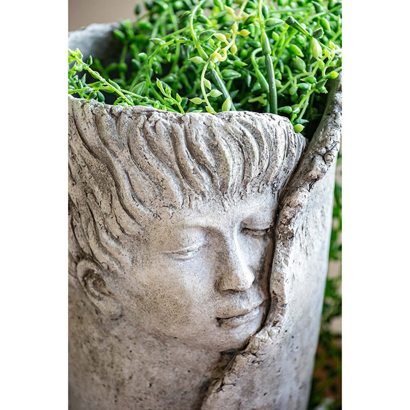 Laloma Statue Planter, 10.8" H x 7.1" W x 7.1" D