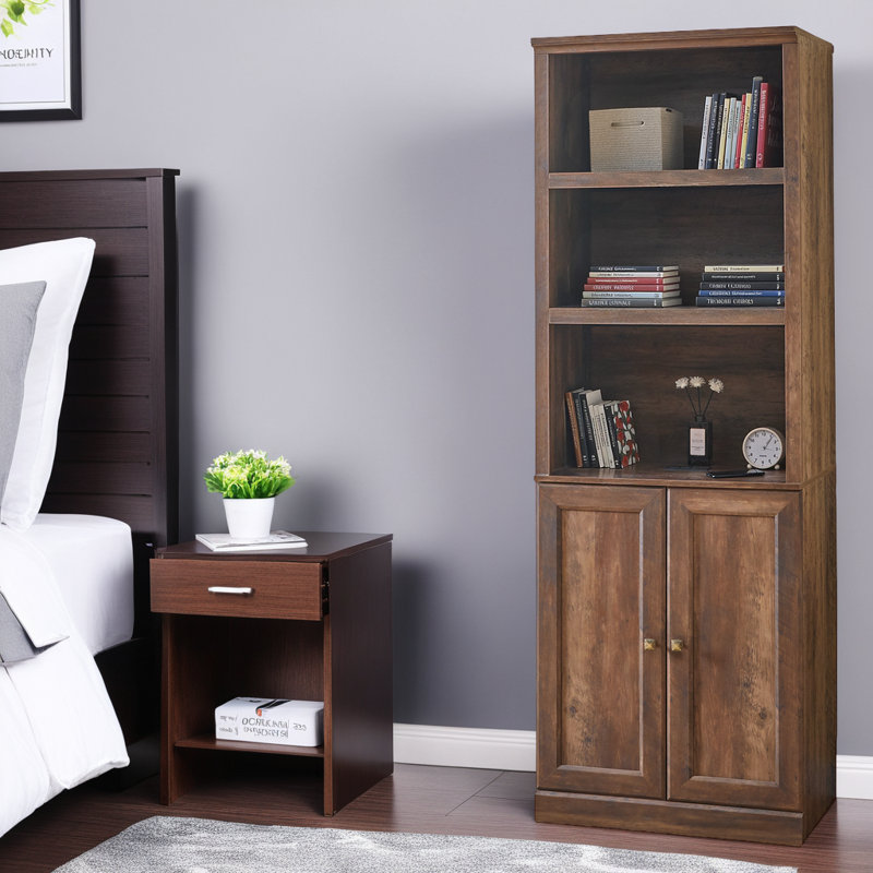 Armoire à tour verticale avec 3 tablettes réglables et unité de rangement USB peu encombrante pour la chambre et le bureau